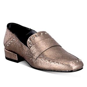 Pewter 11 Kenneth Cole women’s loafers